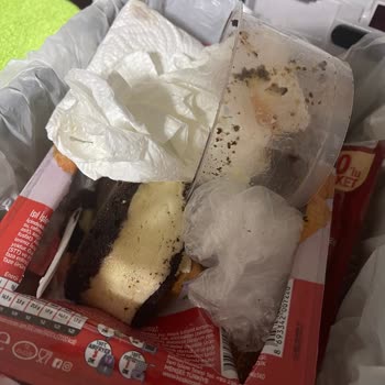 Tarihi Geçmiş Ürünler Ve Yetersiz Müşteri Hizmeti