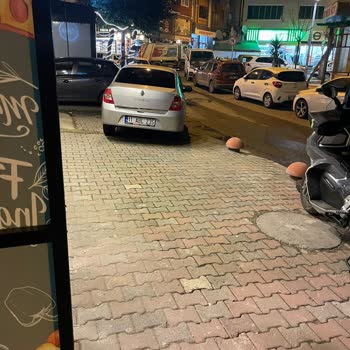 Yıldırım Mahallesi'nde Park Sorunu: Evimize Giremiyoruz!