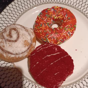 Trendyol Yemek Ve Krispy Kreme'den Hayal Kırıklığı: Bayat Ürünler Ve Reddedilen İade Talebi