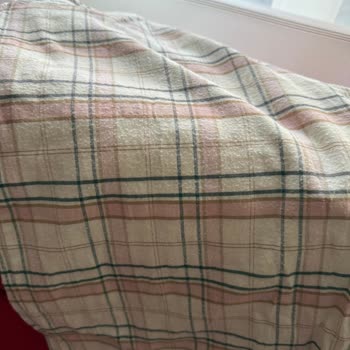 Pahalı Pijamanın İlk Yıkamada Hayal Kırıklığı