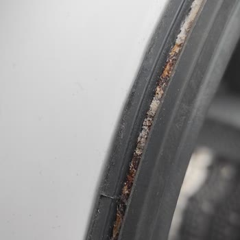 Bosch Çamaşır Makinesi Pas Sorunu Ve Yetersiz Servis