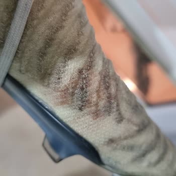 Nike Kramponları Ayağımı Yaralıyor, Değişim Talep Ediyorum