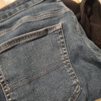 Tommy Hilfiger Pantolonun Dayanıklılığı Hayal Kırıklığı Yarattı