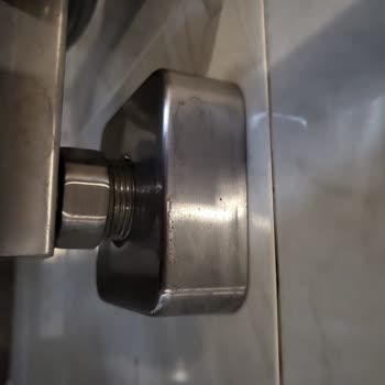 Vitra Artema Shower Set Rusting After 4 Months, No Support