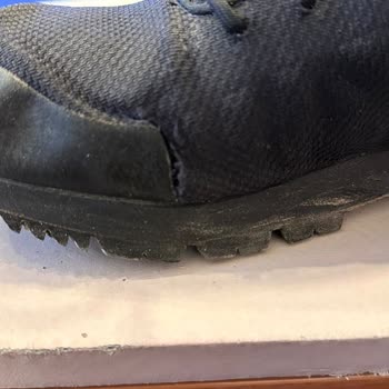 Reebook Ayakkabıda Üretim Hatası Ve İade Sorunu