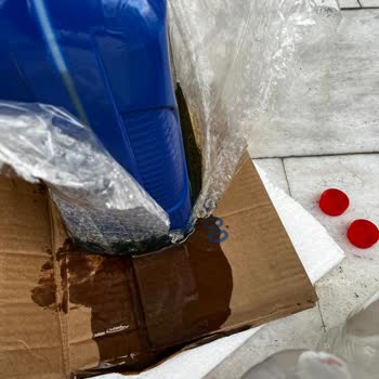 Showotoyedekparca.com.tr Kargo Taşımada Yağ Sızıntısı Ve Hasarlı Ürünler