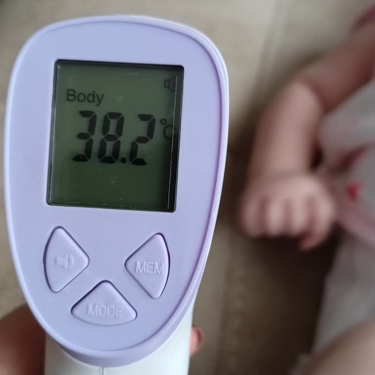 Bebek Aşısı Sonrası Ateş Sorunu Ve Termometre Çelişkisi