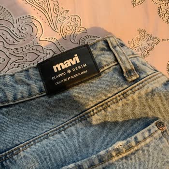 Mavi Kot Pantolonun Beklenmedik Kalite Sorunu