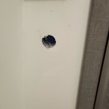 TOKİ Gülderen Toplu Konutları Hatay Eksikleri Bitmemiş Oturulacak Gibi Olmayan Daire!