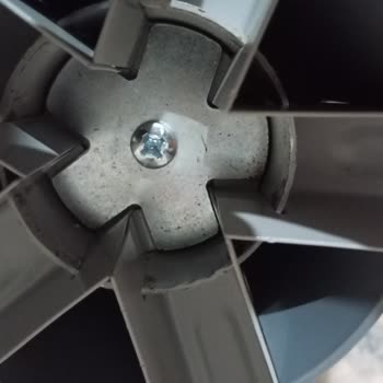 Beko Bayisi Ayaklı Isıtıcıda Kusur Ve İlgisizlik