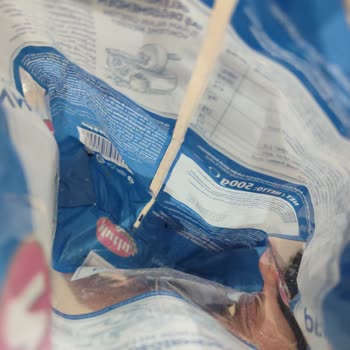 Makarna Paketinde Böcek Şoku