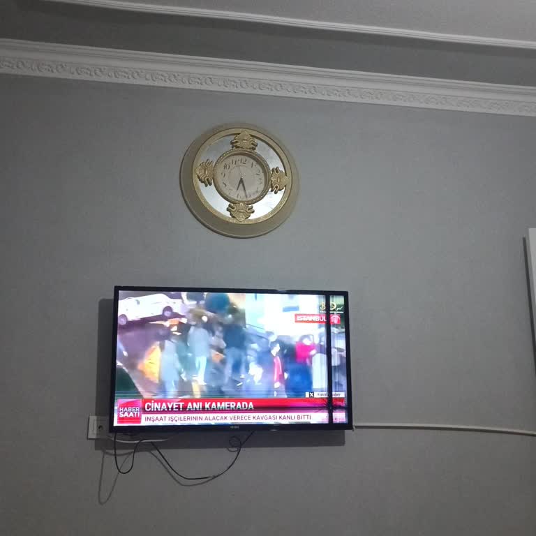 Vestel Televizyon Ekranında Sürekli Kırılma Sorunu