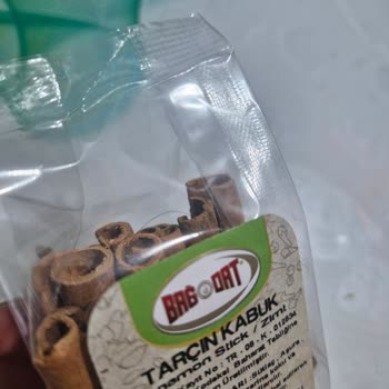 Paketli Üründe Hijyen Skandalı: Bağdat Tarçın'da Saç Kılı