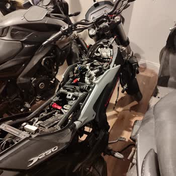 Bajaj Dominar 250'nin Kronik Parça Bekleyişi