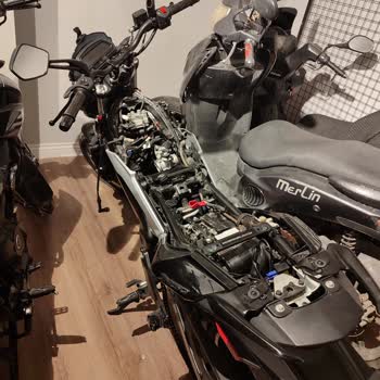 Bajaj Dominar 250'nin Kronik Parça Bekleyişi