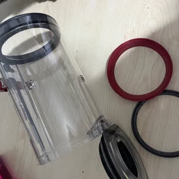 Dyson Süpürge İle Hayal Kırıklığı: Kırmızı Conta Sorunu