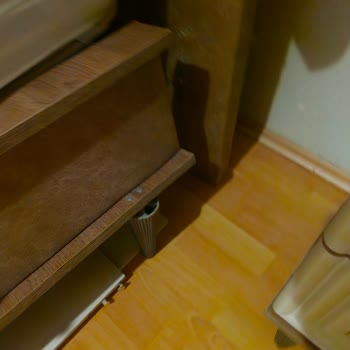 Vivense'den Aldığım Mobilyalar Paramparça Oldu