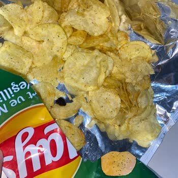 Lays Cips Paketinden Çıkan Gizemli Madde Şoku