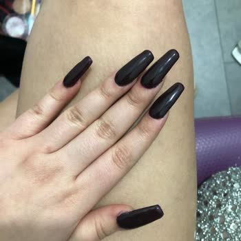 Beke Güzellik Merkezi Tırnak Konusunda Çok Özensinler