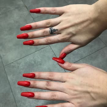 Beke Güzellik Merkezi Tırnak Konusunda Çok Özensinler