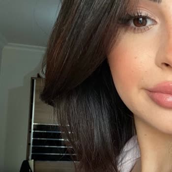 Fön Başlığı Sorunu Saçlarımı Ve Ellerimi Mahvetti