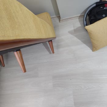 Yamuk Koltuk Ve İlgisiz Servis