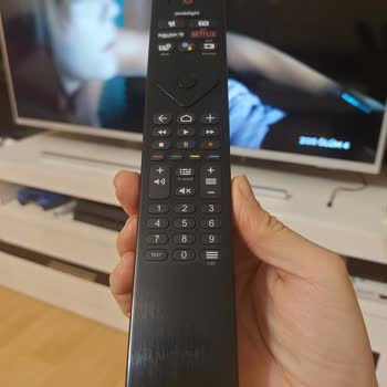 Philips TV Kumandası Sürekli Yanıp Sönüyor
