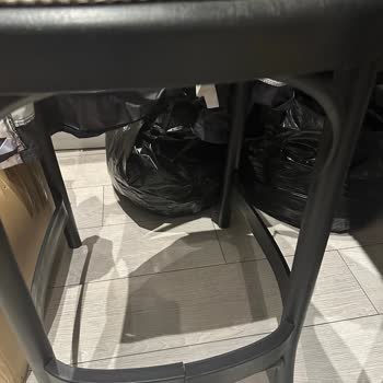 Kelebek Mobilya'dan Gecikmeli Ve Hasarlı Teslimat Sorunu