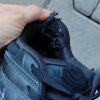 Nike Ayakkabının Kalitesizliği Hayal Kırıklığı Yarattı