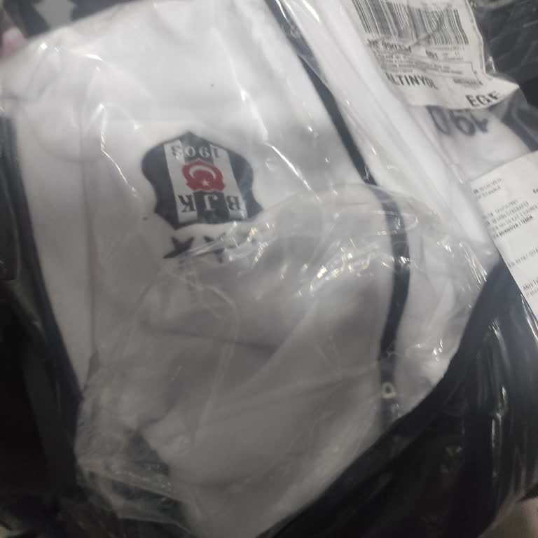 Regalmen.online Kalitesiz Ürün Gönderdi