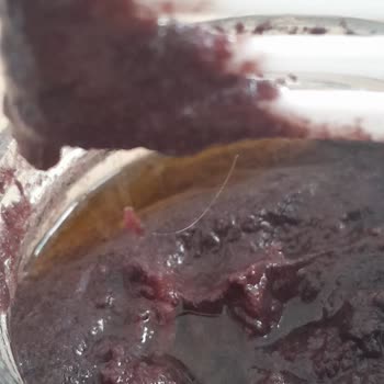 Zeytin Ezmesinden Çıkan Kıl İle Mahvolan Kahvaltı