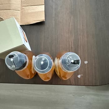 Kırık Kapaklarla Gelen Bal Siparişi