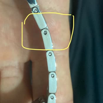 Hasarlı Saat Ve Hayal Kırıklığı
