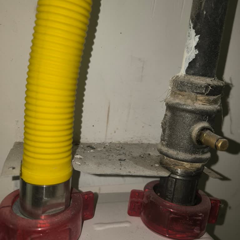 TOKİ'de Tüp Gaz Sorunu Ve Usulsüz Talep
