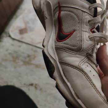 Garanti Sürecinde Hayal Kırıklığı: Nike Ayakkabı Deneyimim