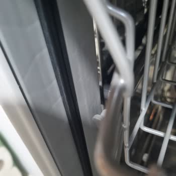 Bosch Dishwasher Defect Ignored – Request for Replacement Under Warranty