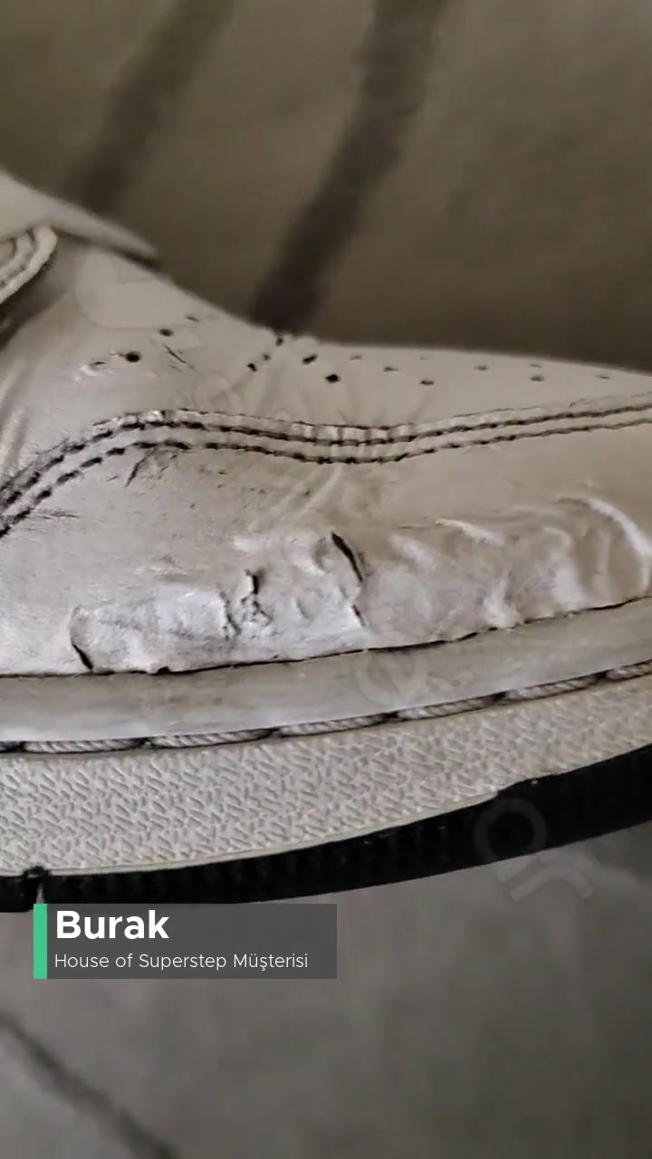House Of SuperStep Air Jordan Mid Ayakkabının Derisi Kalktı! videonun kapak resmi
