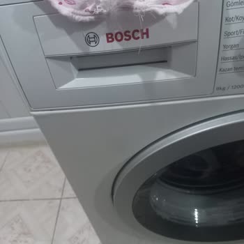 Bosch Washing Machine Tears Clothes and Leaks, No Help from Bosch Turkey