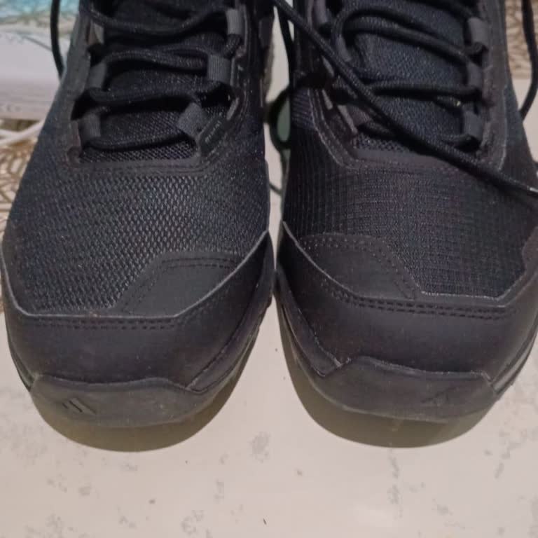 Yanlış Ayakkabı Ve İletişimsizlik Sorunu