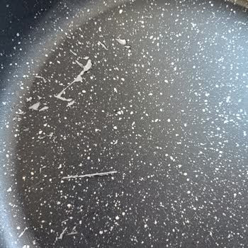 Granit Tava Aldatmacası Ve Müşteri Hizmetleri Sorunu