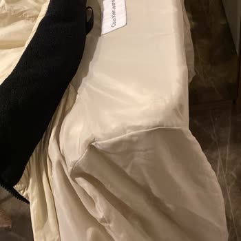 Calvin Klein Montumun Yıkama Talimatları Yanıltıcı Çıktı!