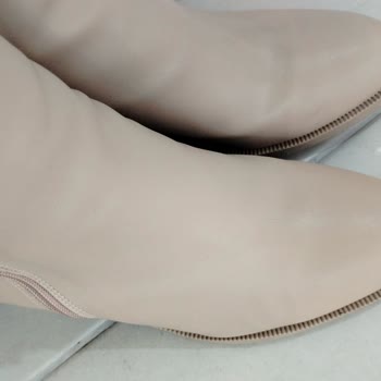 Suni Deri Botun Kalitesizliği Ve Yorum Kısıtlaması