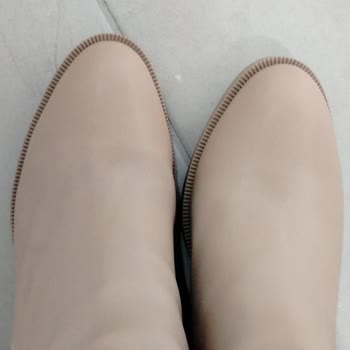 Suni Deri Botun Kalitesizliği Ve Yorum Kısıtlaması