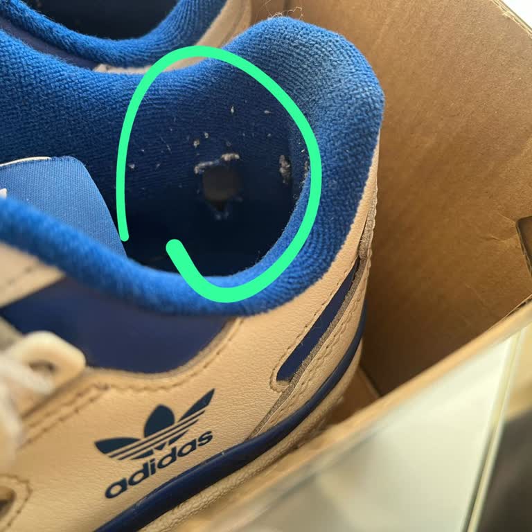 Adidas Ayakkabının İç Astarı 6 Ayda Yırtıldı