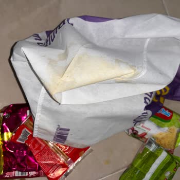 Getir Siparişi: Lekeli Poşet Ve Yenilemeyen Ürünler