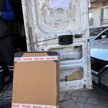 Kargoyu Taşıyamayan Kargocu Ve Çirkin Üslup