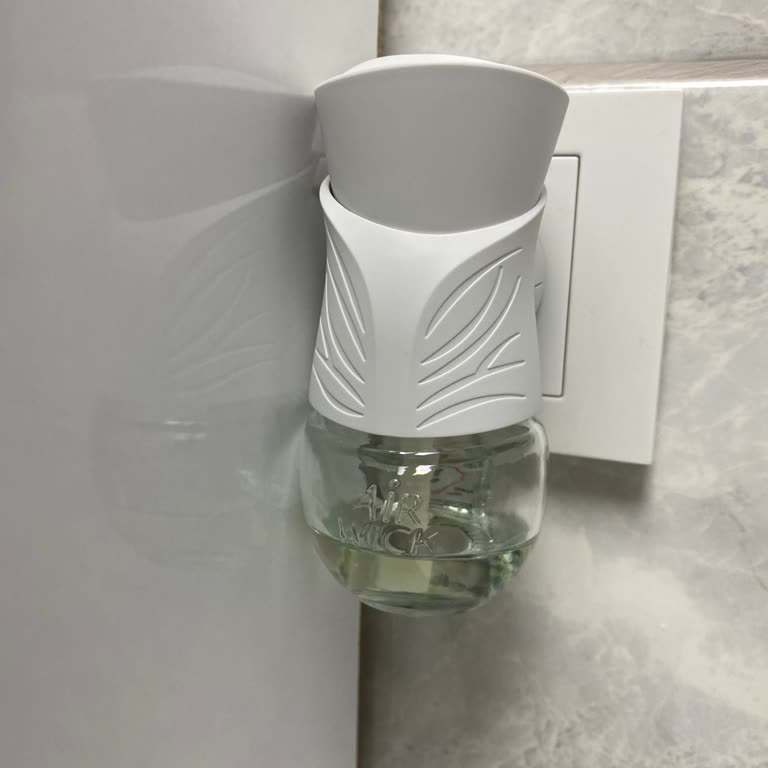 Air Wick Koku Makinesi Hayal Kırıklığı