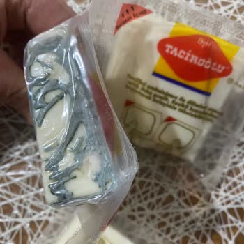 Son Kullanma Tarihi Gelmeden Küflenen Peynir Şoku