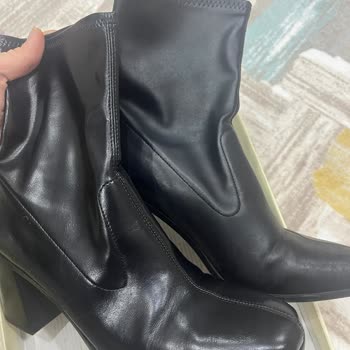 Trendyol Üzerinden Alınan Bershka Botların Renk Solması Ve Müşteri Hizmetleri Sorunu