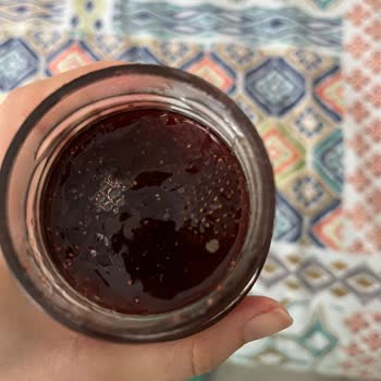 Harras Kapalı Paket Çilek Reçelinde Küf Şoku